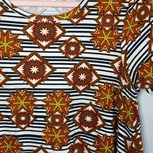 Lularoe Carly Dress Striped Geometric Super Soft (Legging Material) - Picture 6 of 10